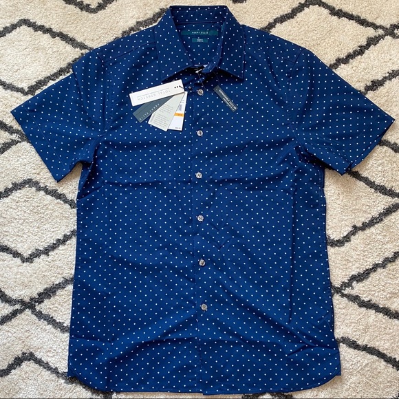 Perry Ellis Other - NWT Perry Ellis Button Down Shirt